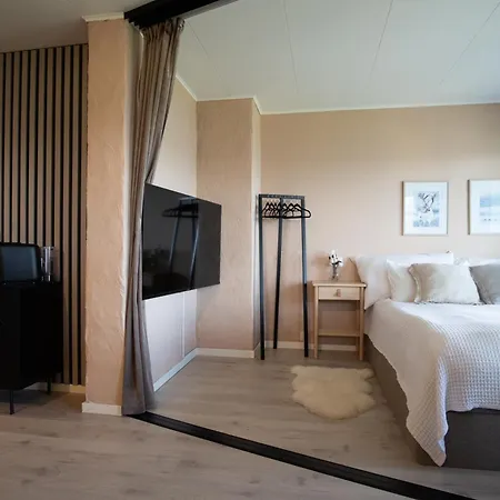 Appartement Uranus - View Over Tromsoya *